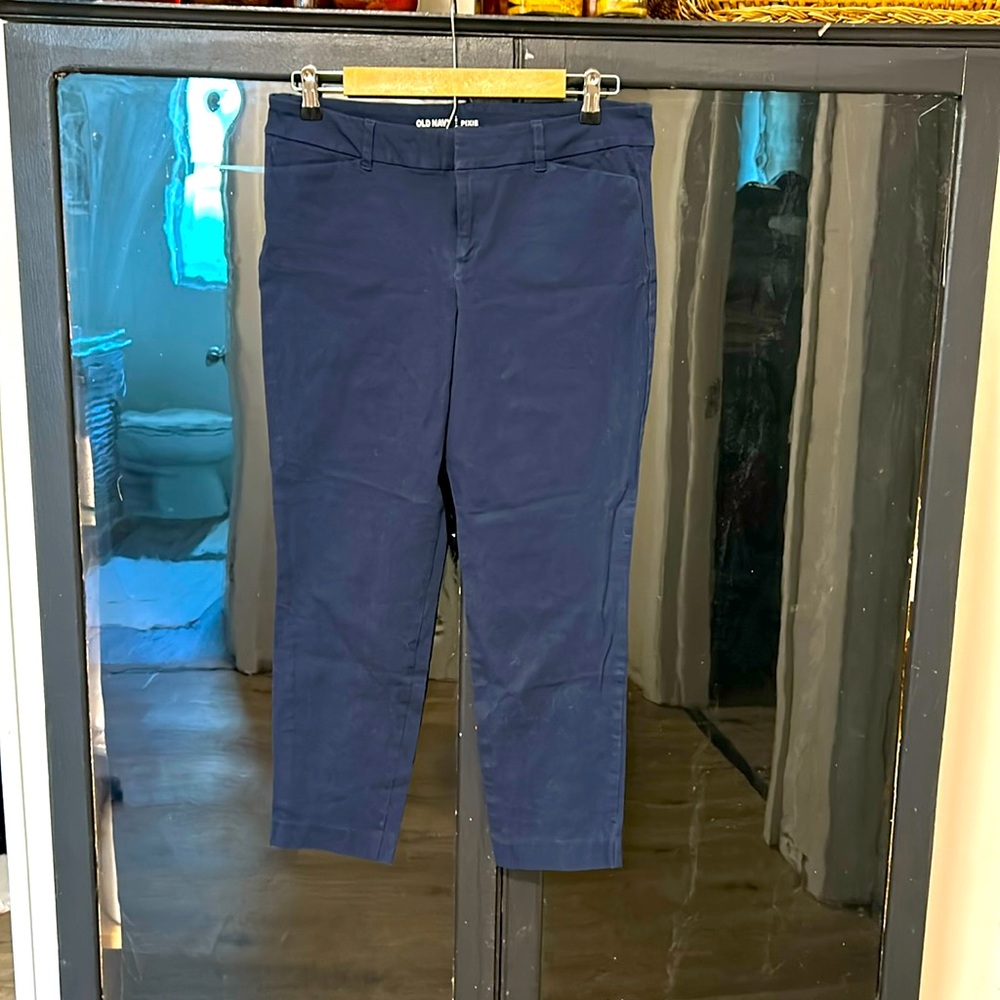 Old Navy pixie trousers